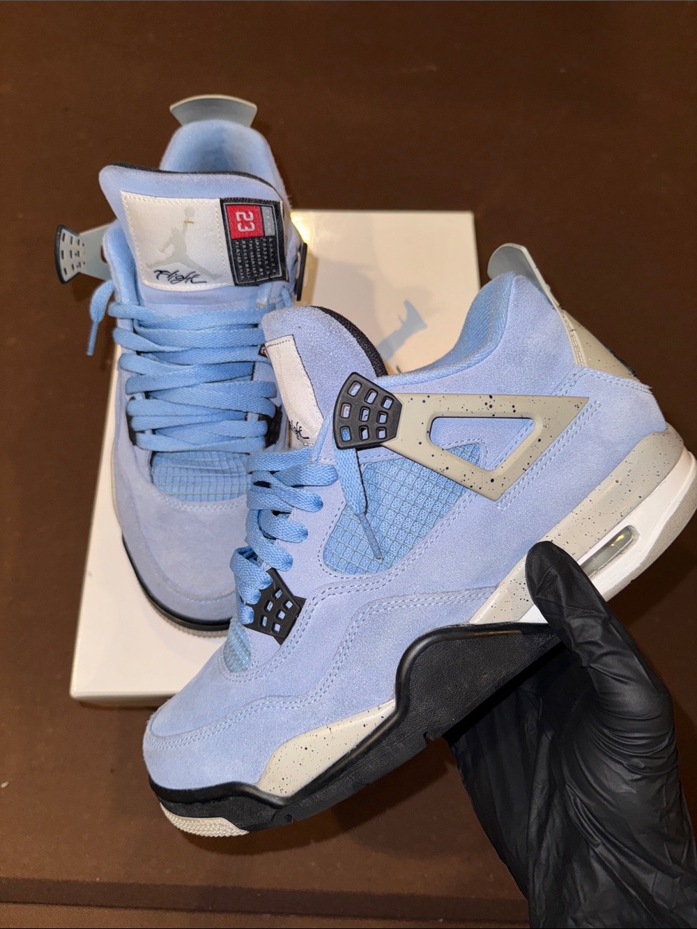 Jordan Retro 4 UNC